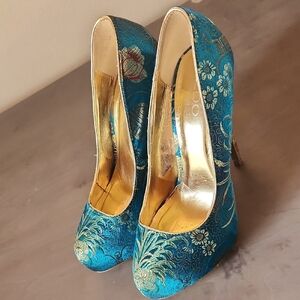 Aldo Women's Blue And Gold Oriental Jacquard Pattern Platform Pumps Size 8
